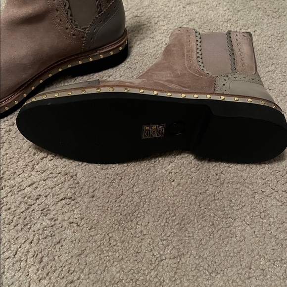 NWOT Free People Atlas Chelsea boot - Picture 4 of 5
